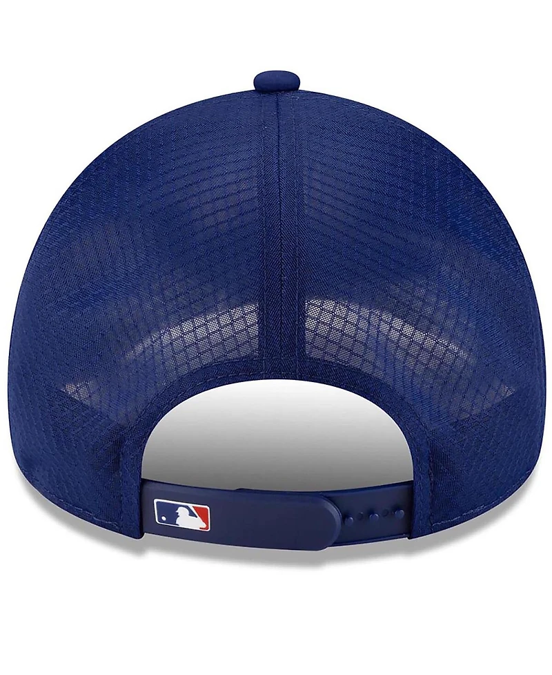 New Era Men's Royal Texas Rangers 2026 Batting Practice Apex 9FORTY Adjustable Trucker Hat