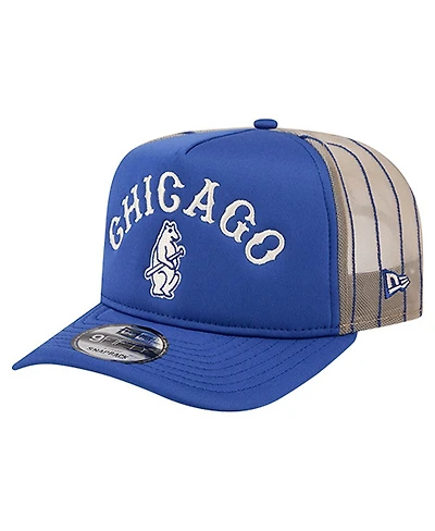 New Era Men's Royal Chicago Cubs Vintage Arched Foam Front 9FIFTY A-Frame Adjustable Trucker Hat
