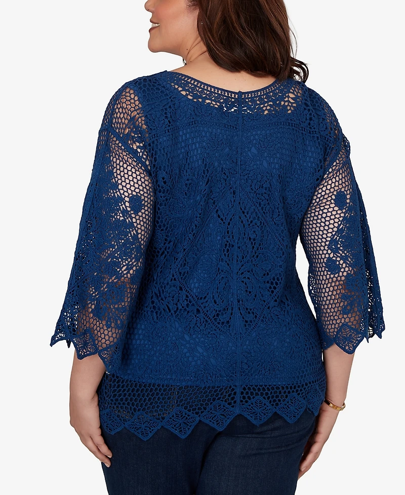 Ruby Rd. Plus Scalloped Medallion Crochet Lined Lace Top