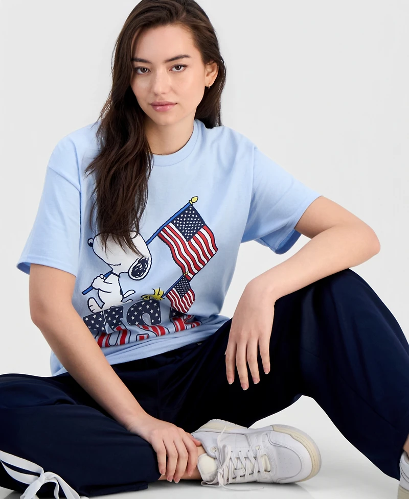 Peanuts Juniors' Snoopy Usa Flags Cotton Short-Sleeve T-Shirt