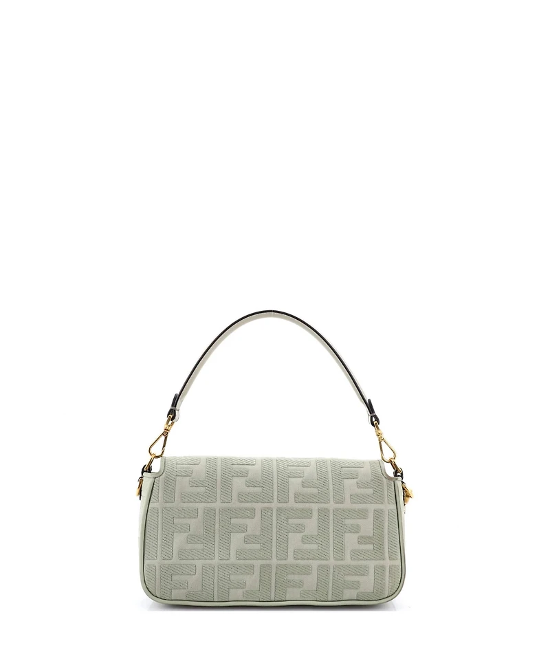 Pre-Owned Fendi Medium Baguette Nm Bag Zucca Embroidered Canvas