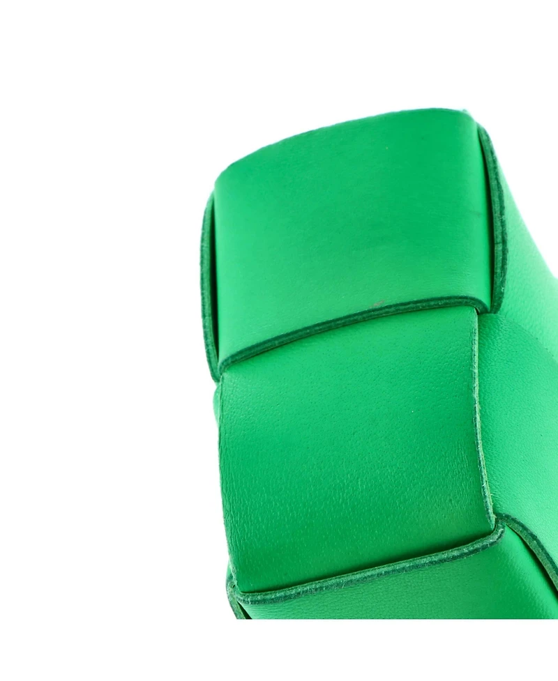 Pre-Owned Bottega Veneta Mini Cassette Phone Holder Crossbody Bag Maxi Intrecciato Leather