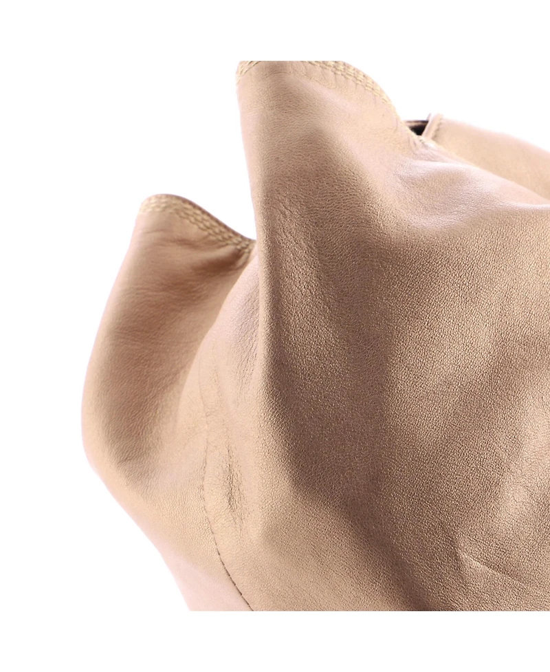 Pre-Owned Loewe Aire Shoulder Bag Leather