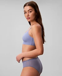 Calvin Klein Invisibles Comfort Lightly Lined Retro Bralette QF4783