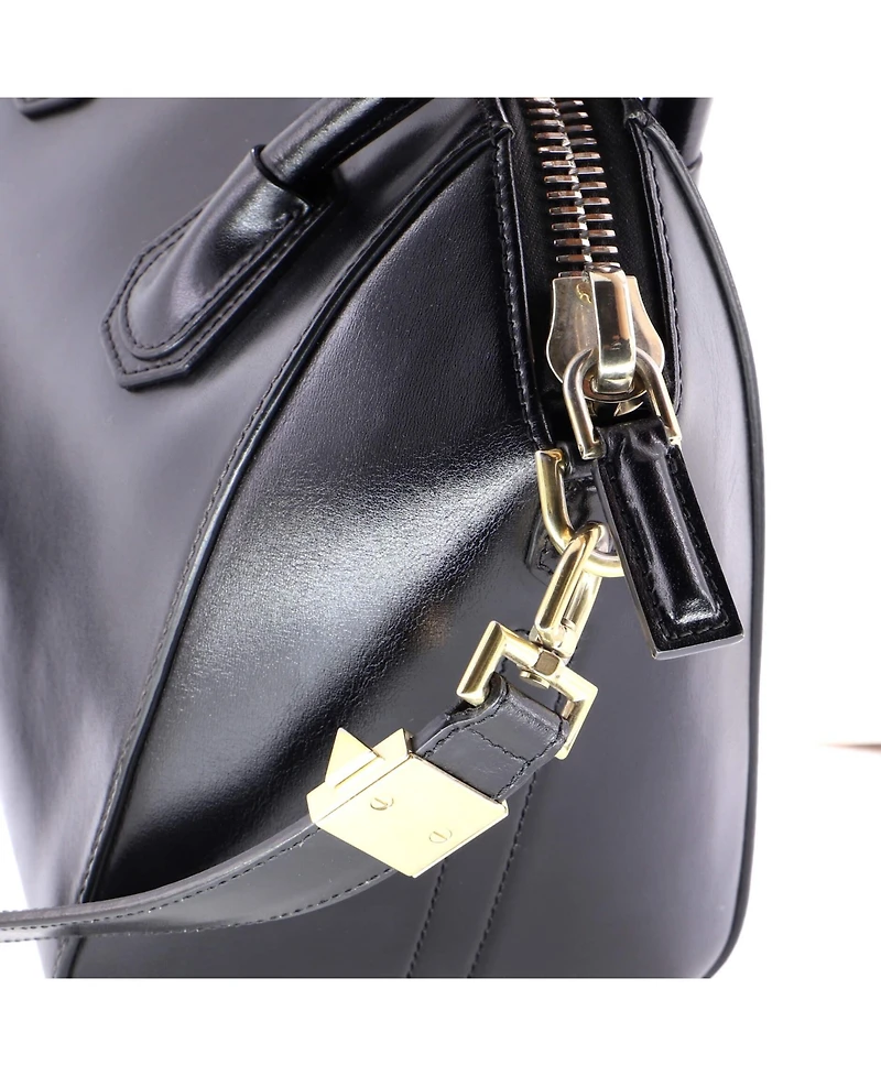 Pre-Owned Givenchy Small Antigona Bag Glazed Leather