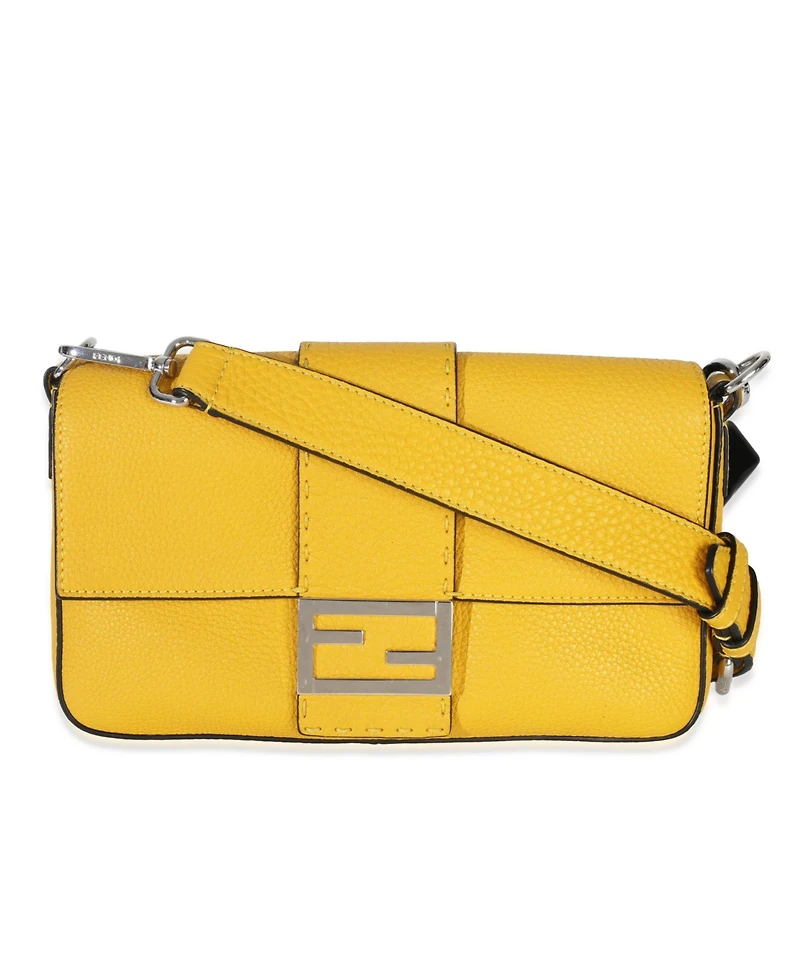 Pre-Owned Fendi Yellow Cuoio Romano Selleria Belt Baguette Bag