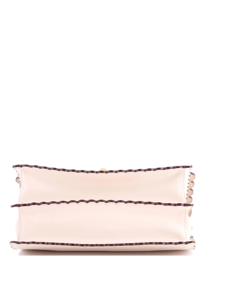 Pre-Owned Fendi Medium Kan I Bag Leather