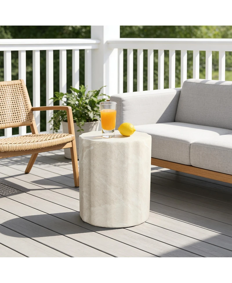 LuxenHome 17.7" Outdoor Side Table, Round End Table for Outside with Marbled Look, Small Patio Side Table for Balcony, Garden