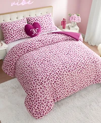 Juicy Couture Plush Reversible Leopard Hearts 4-Pc. Comforter Set, King