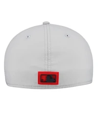 New Era Men's Gray Chicago White Sox 2026 Clubhouse Alternate 39THIRTY Flex Hat