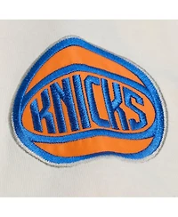 Mitchell & Ness Men's Cream New York Knicks Hardwood Classics Chainstitch Premium T-Shirt