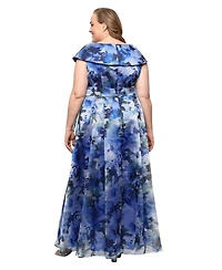 Alex Evenings Plus Short-Sleeve V-Neck Ball Gown