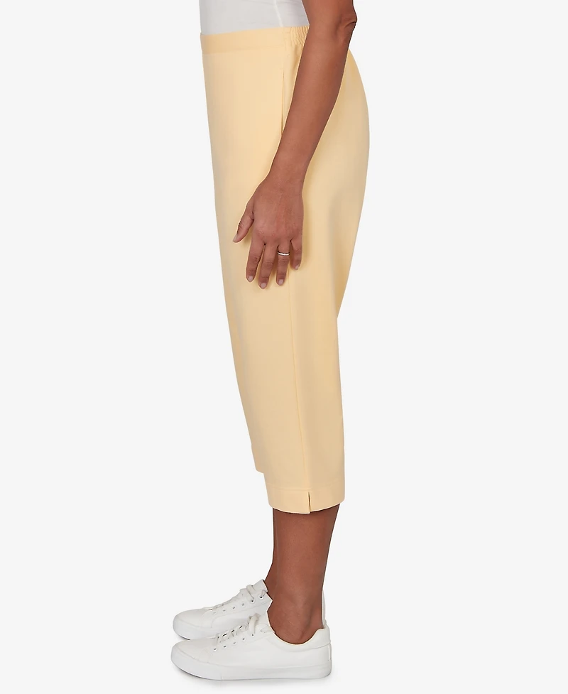 Alfred Dunner Women's Classic Everyday French Terry Flat Front Capri Pants