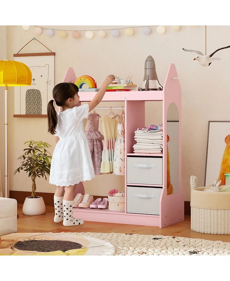 Gouun Closet with Dual Hanging Sections and Doors