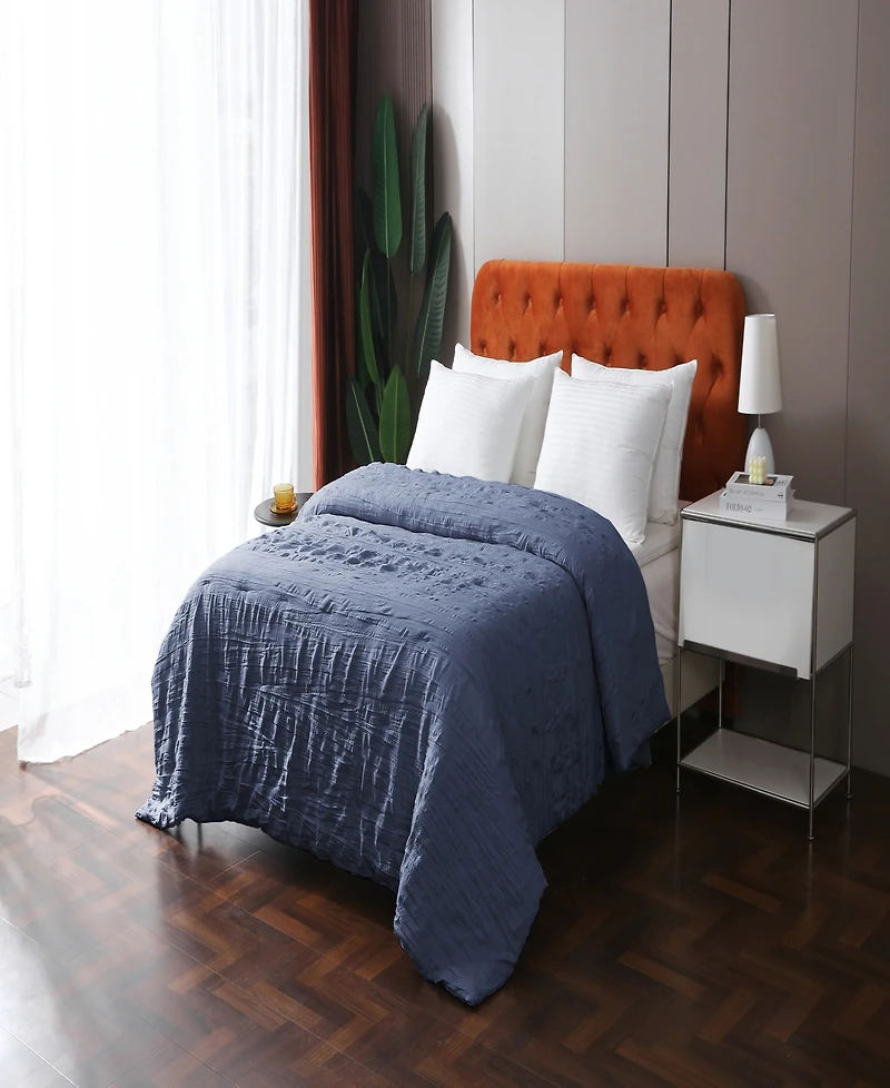St. James Home Crinkled Down Alternative Blanket, Full/Queen