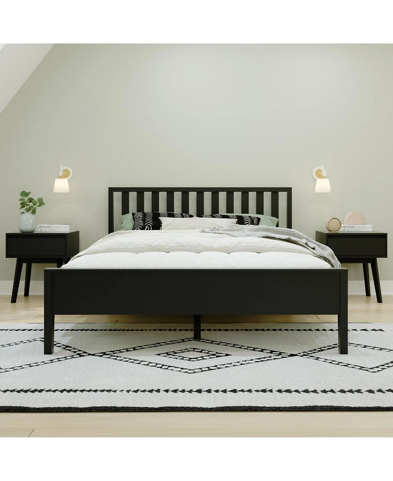 Max & Lily Scandinavian Solid Wood Queen Bed with Slatted Headboard