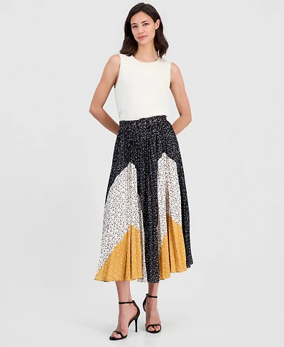 T Tahari Women's Belted Pleat Skirt