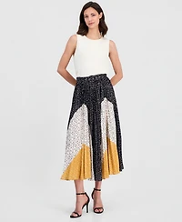 T Tahari Women's Belted Pleat Skirt