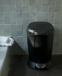 Simplehuman 6 Liter Plastic Round Step Bathroom Trash Can with Soft-Close Lid