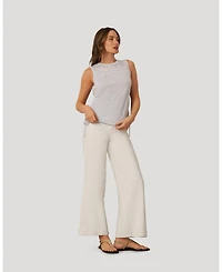 Cable & Gauge Women's Embroidered Yoke Ruched Top