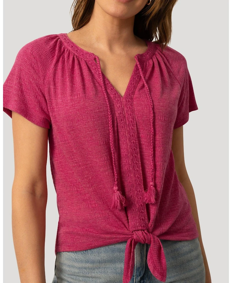 Cable & Gauge Women's Embroidered Split Neck Tie Top