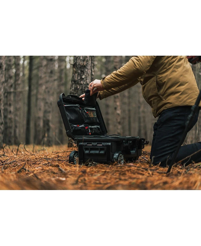 Nanuk 935 Medium Carry-On Wheeled Hard Case with Lid Organizer and N Cubik Inserts