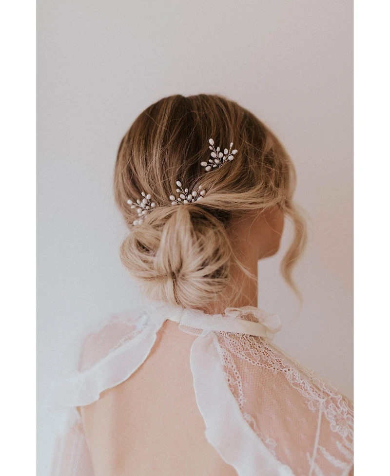Untamed Petals Parker Pearl Hair Pin