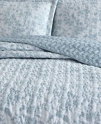 Laura Ashley Amberly Seersucker 3-Pc. Quilt Set