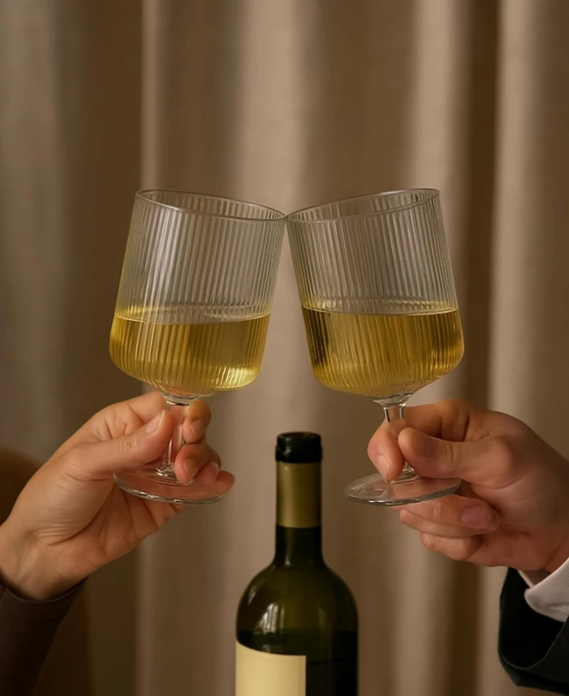The Wine Savant Ribbed Goblet Glasses, Set of 2