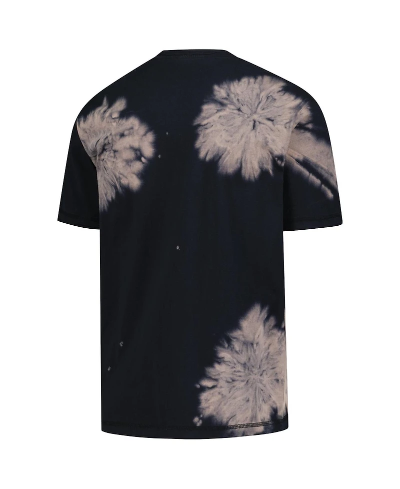 New Era Men's Black York Knicks Injection Bleached Out Raw Edge Oversized T-Shirt