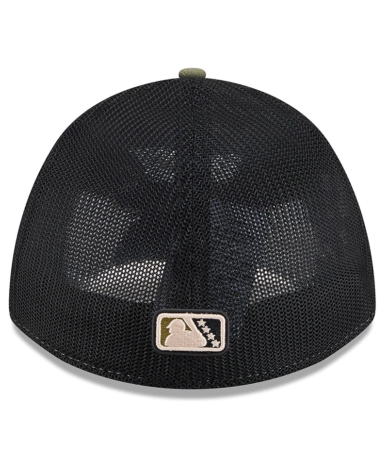 New Era Men's Olive San Francisco Giants 2026 Armed Forces Day 39THIRTY M-Crown Flex Hat