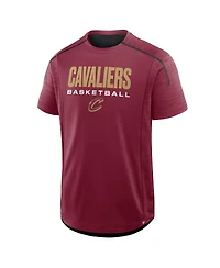 Fanatics Men's Wine Cleveland Cavaliers Inbound Pass Play Practice T-Shirt