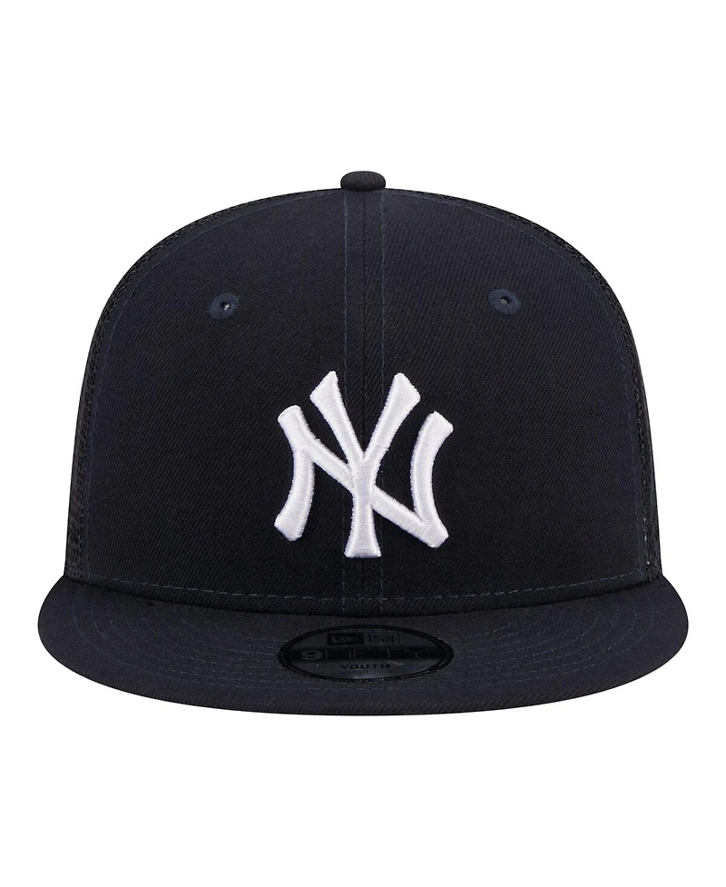 New Era Big Boys and Girls Navy New York Yankees 9FIFTY Trucker Snapback Hat