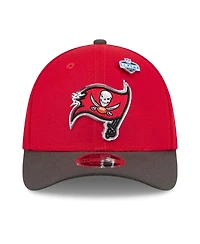 New Era Men's Red/Pewter Tampa Bay Buccaneers 2026 Nfl Draft 39THIRTY M-Crown Flex Hat