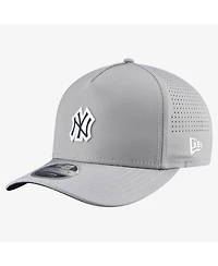 New Era Men's Gray New York Yankees Micro Logo 9FORTY M-Crown A-Frame Adjustable Hat