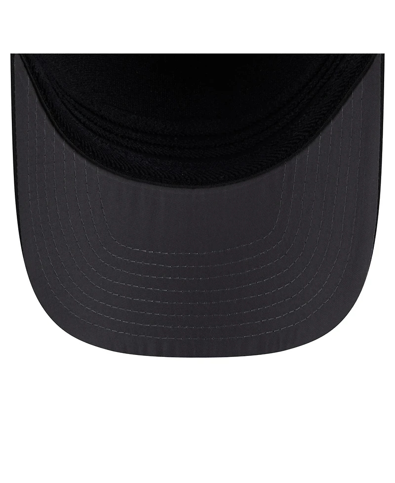 New Era Men's Black Boston Bruins Zero Dark 39THIRTY Flex Hat