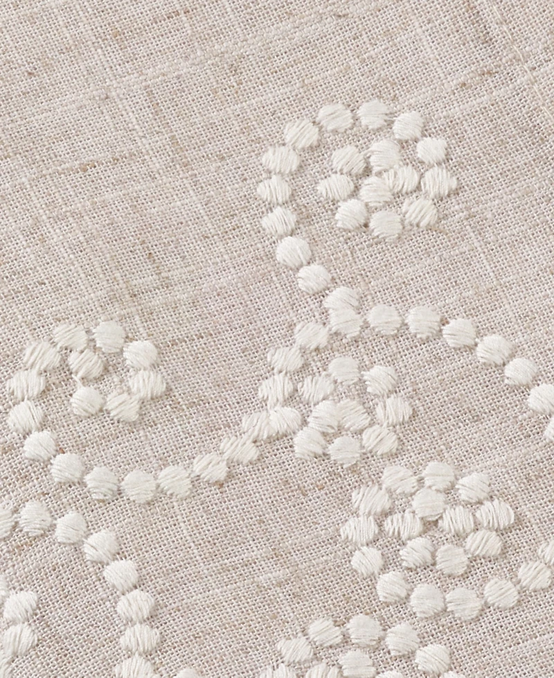 Saro Lifestyle Embroidered Swirl Design Napkins, Set of 4