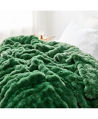 Snowball Chunky Bunny - Coma Inducer Blanket - Greener Pastures