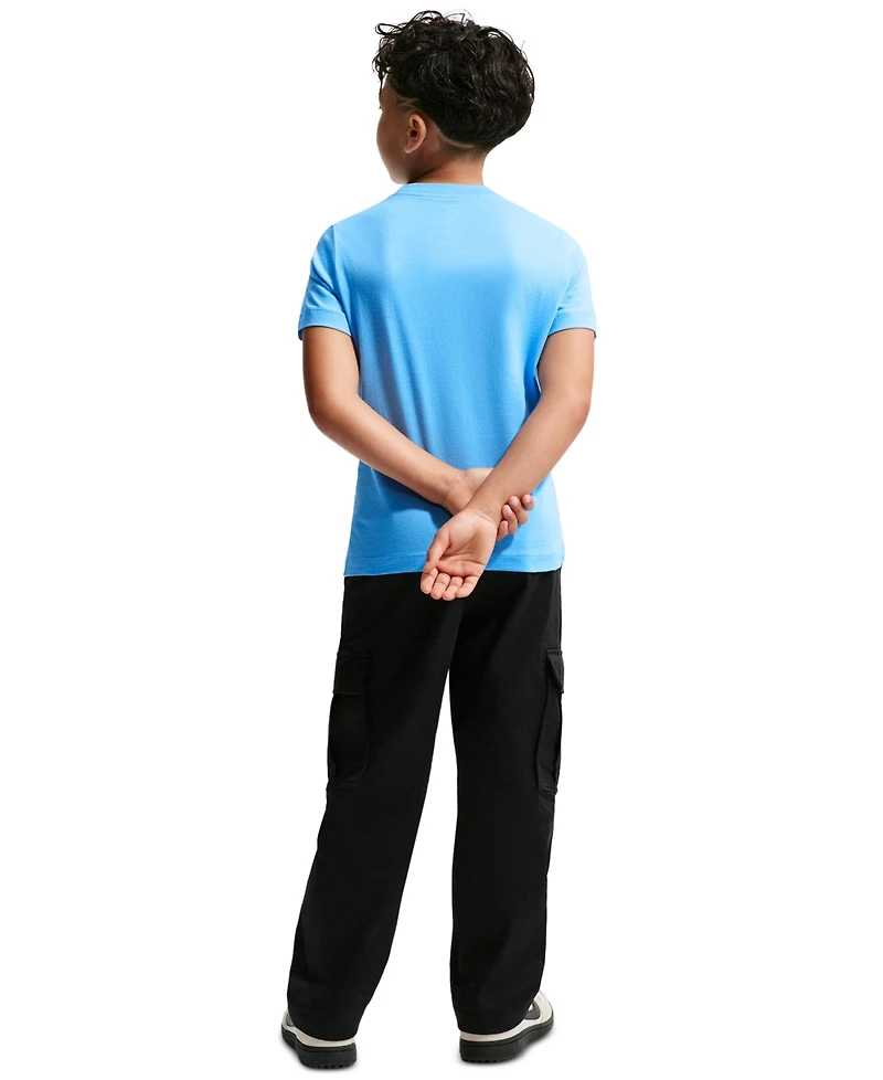 Nike Boys' Sportswear Short-Sleeve T-Shirt