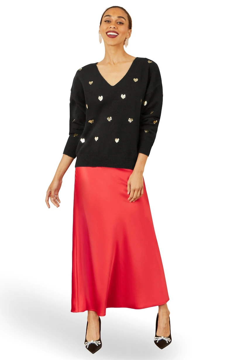 Yumi Women's Sequin Heart V-Neck Jumper
