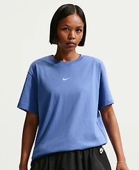 Nike Women's Sportswear Crewneck T-Shirt
