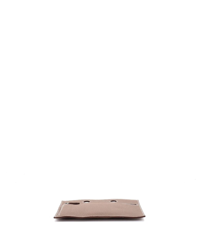 Pre-Owned Hermes 20 Backpocket Pouch Togo
