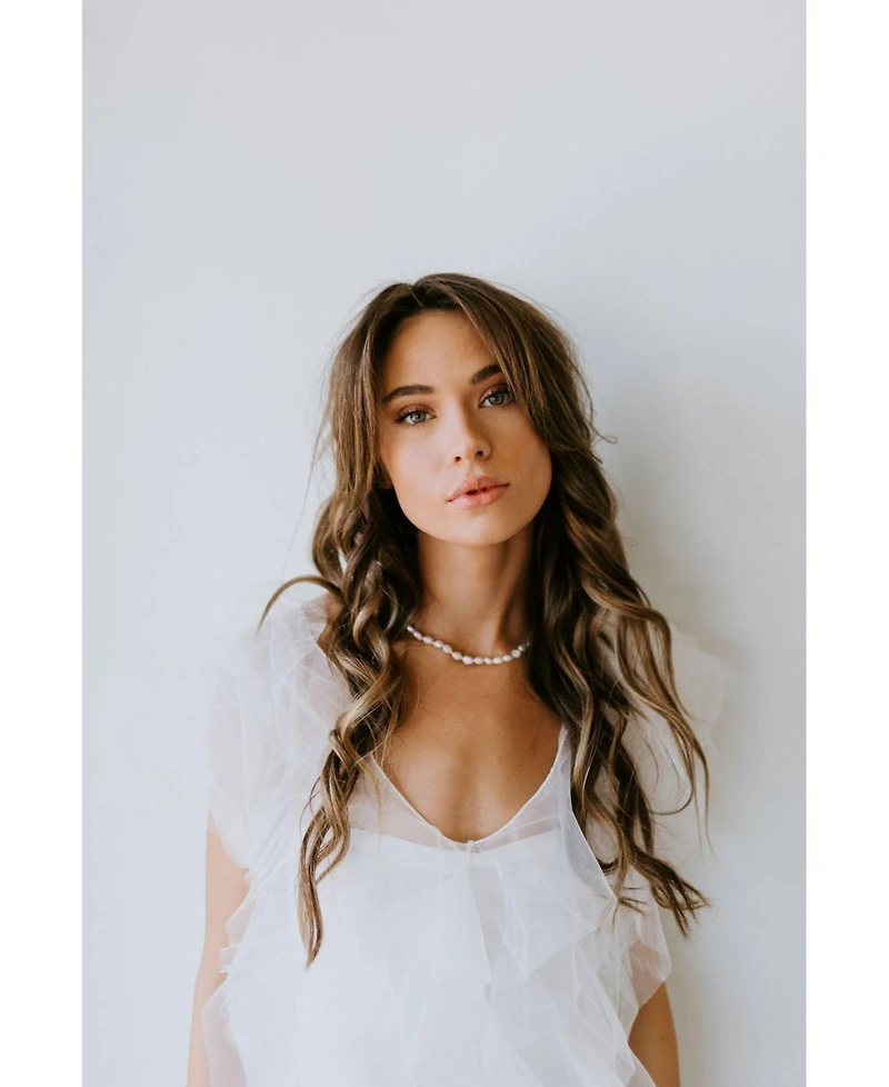 Untamed Petals Alyx Freshwater Pearl Necklace