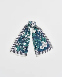 Fable England Women's Solara Winter Scene Long Scarf