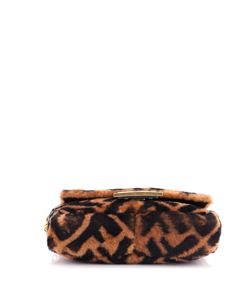 Pre-Owned Fendi Mini Baguette Nm Bag Zucca Shearling