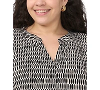 Vince Camuto Plus V-Neck Front Placket Short-Sleeve Blouse