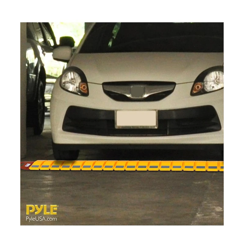 Pyle Portable 9.8-Foot Speed Bump Traffic Guard
