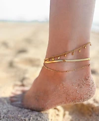 St. Moran Tarnish-Resistant Gold Curb Chain Diamond Dangle Sabrina Anklet