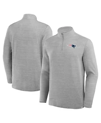 Fanatics Men's Heather Gray New England Patriots Clutch Quarter-Zip Pullover