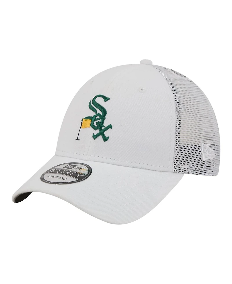 New Era Men's White Chicago White Sox Flag 9FORTY Trucker Adjustable Hat